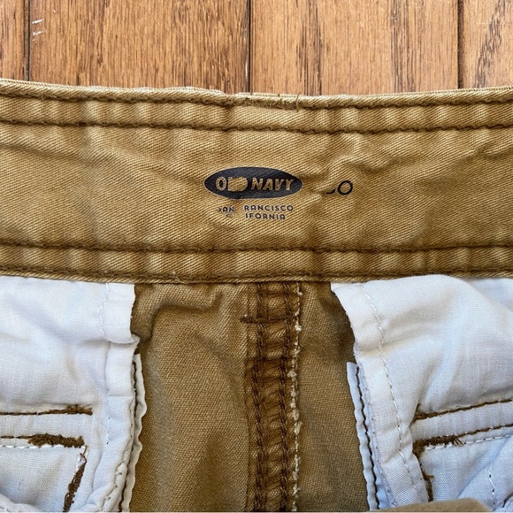 Tan Old Navy Men's Cargo Shorts - Picture 5 of 6